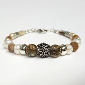 Pretty River Shell & Agate Beaded Bracelet